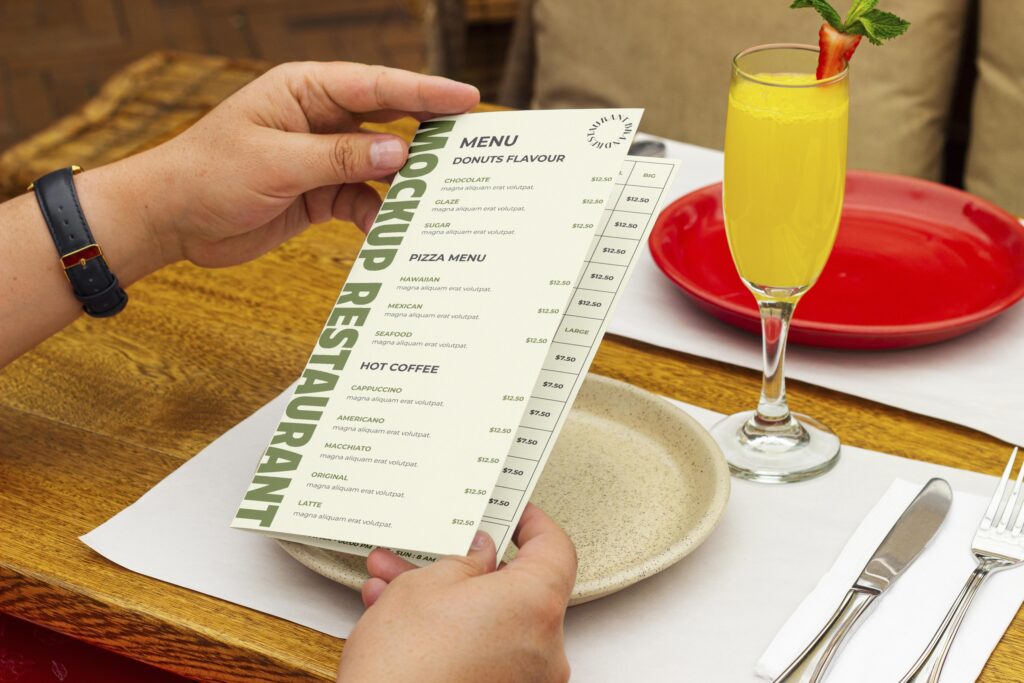 Impresión de cartas para hostelería y menús personalizados de alta durabilidad en papel sintético y acabados premium