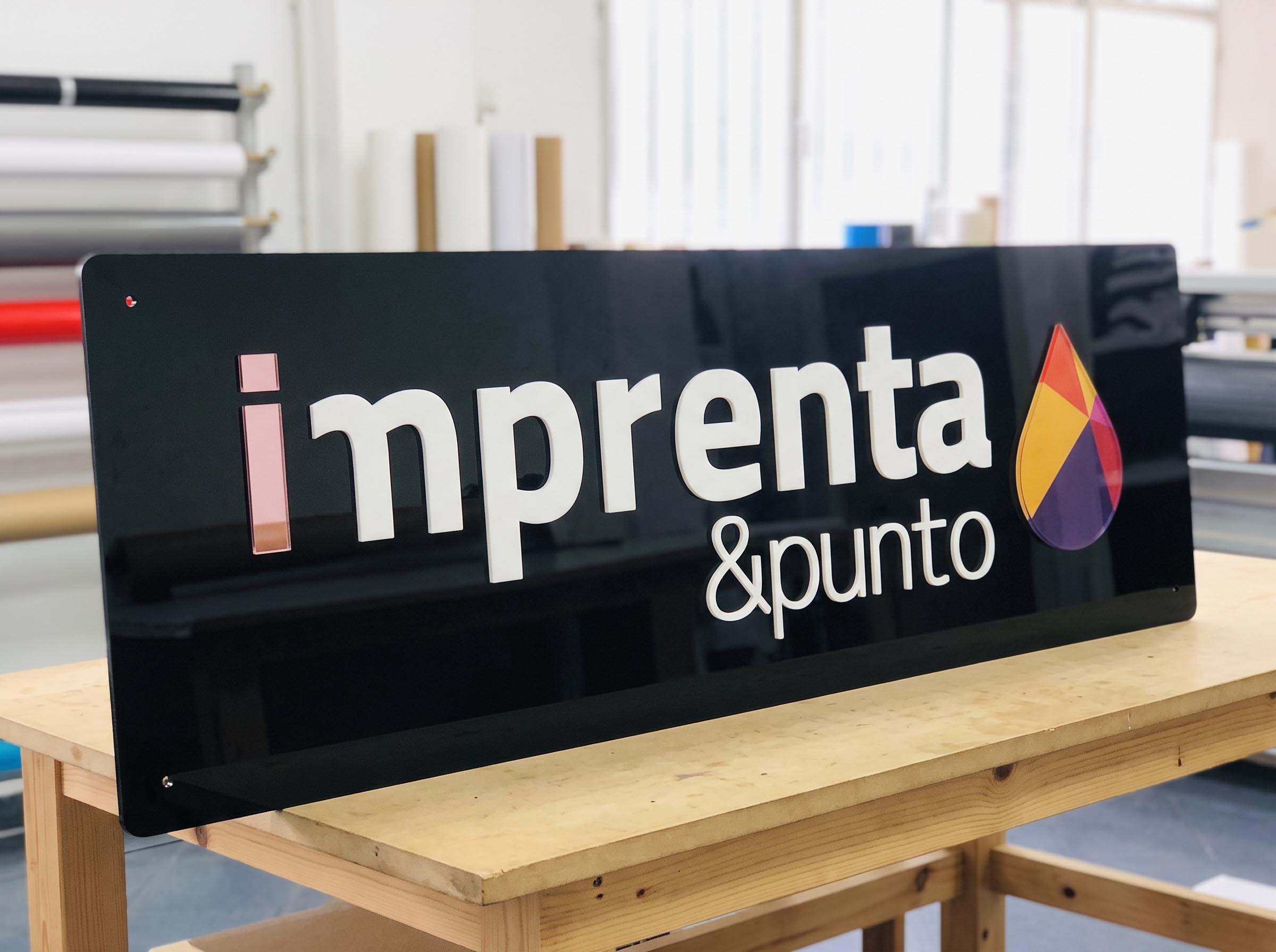 Logotipos y Letras Corpóreas en Metacrilato